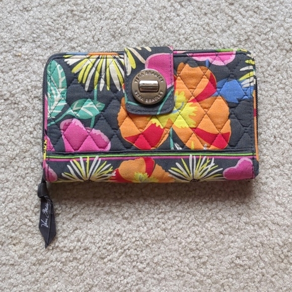 Vera Bradley bifold wallet, floral with orange lining - Picture 1 of 7